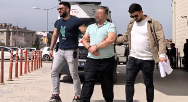 İnegöl'de uyuşturucu taciri yakayı ele verdi