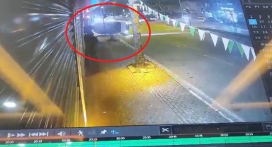 Işık ihlali yapan araç taklalar atarak durabildi