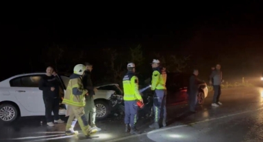 İznik'te yağışlı havada feci kaza: 1'i ağır 5 yaralı