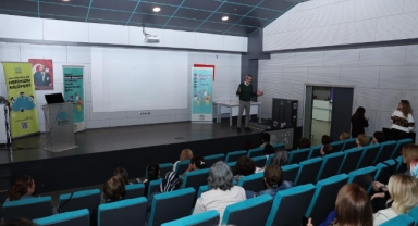 Kadın girişimcilere kooperatifçilik eğitimi