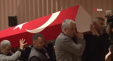 Oyuncu Şinasi Yurtsever için AKM’de tören düzenlendi