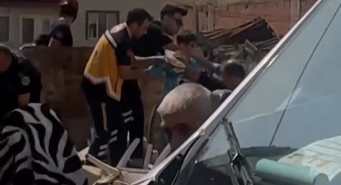 9 yaşındaki çocuğun eline çivili tahta saplandı