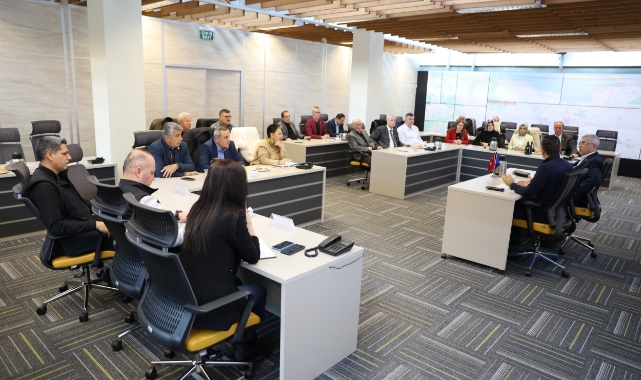 AKOM'da muhtarlarla iş birliği toplantısı