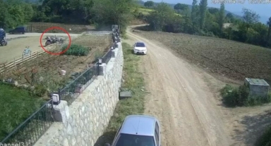 Arazi motosikletinin kaza anı kamerada