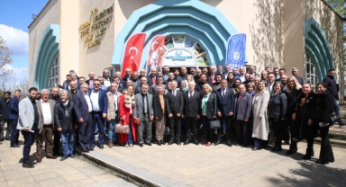 Başkan Bozbey Piremir Mahallesi'ni ziyaret etti