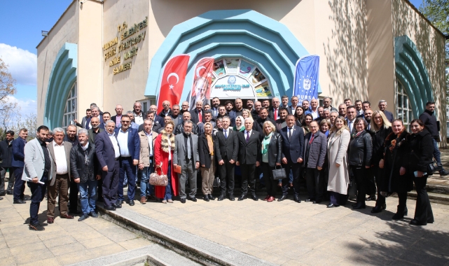 Başkan Bozbey Piremir Mahallesi'ni ziyaret etti