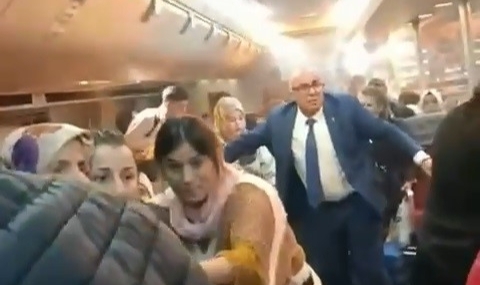 BUDO'daki yangında yaşanan panik kamerada