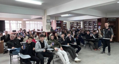 Bursa'da 5 bin 35 kişiye narko eğitim