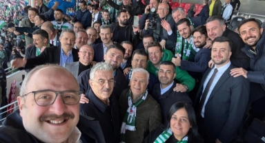 Bursa protokolünü buluşturan fotoğraf