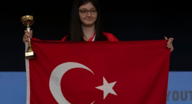 Büyükşehir Belediyesporlu Arya Aydoğan, Dünya Şampiyonu