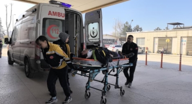 Cam takarken 5 metre yükseklikten düştü