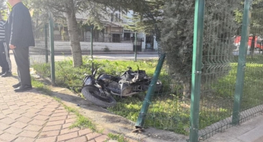 İnegöl'de iki motosiklet çarpıştı: 1'i ağır 3 yaralı