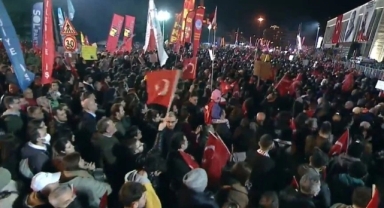 İstanbul'daki eylemlerde tutuklanan 102 öğrenciye tahliye