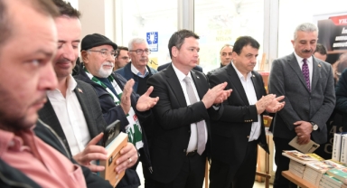Kitap Fuarı’nda Osmangazi standına büyük ilgi