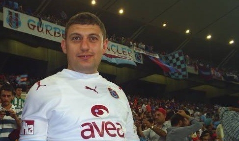 Maç izlerken fenalaşan taraftar kurtarılamadı
