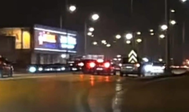 Makas atan sürücü zincirleme kazaya sebep oldu