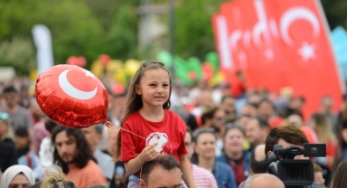 Nilüfer’de 23 Nisan Çocuk Bayramı’na renkli kutlama