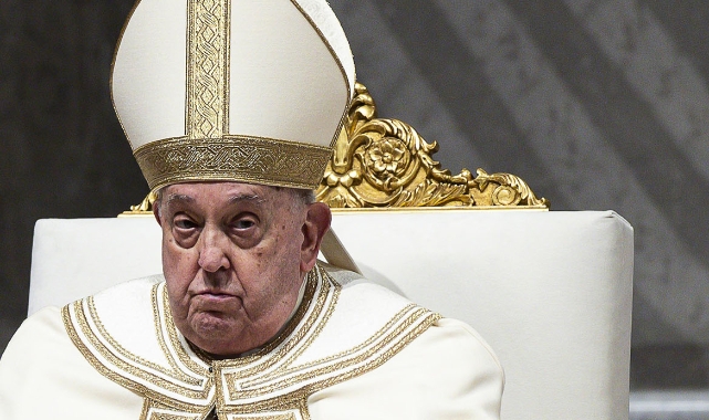 Papa Francis hayatını kaybetti