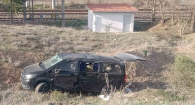 Ünlü oyuncu Berk Atan kazada yaralandı