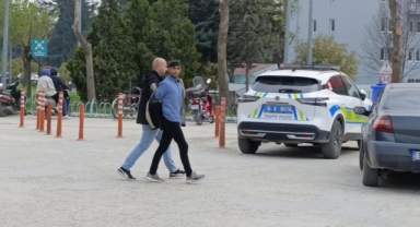 Uyuşturucu taciri kıskıvrak yakalandı
