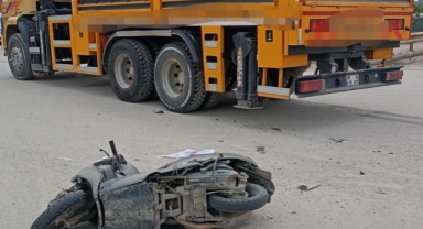 Vinç ile çarpışan motosiklet sürücüsü yaralandı