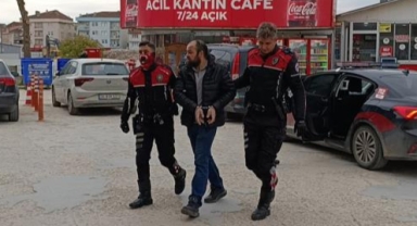 Yabancı uyruklu dolandırıcı kaçarken yakalandı