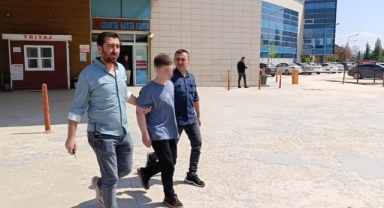 Yaşlı adamı bacağından vuran çocuk adliyede
