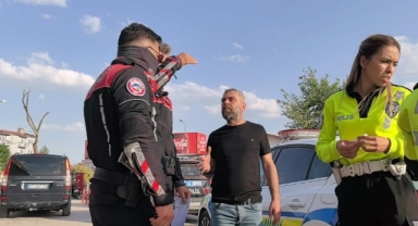 Alkollü sürücü ile polis arasındaki ilginç diyalog