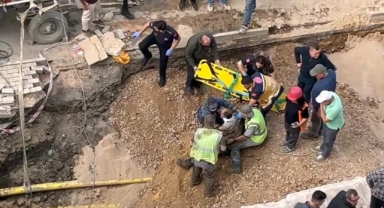 Altyapı çalışmaları sırasında toprak kaydı: 1 yaralı