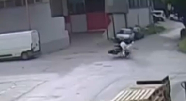 Bursa'da iki motosikletinin karıştığı kaza kamerada