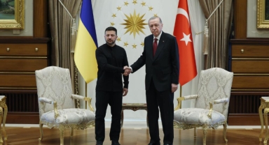 Cumhurbaşkanı Erdoğan ve Zelenskiy ile bir araya geldi