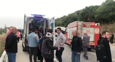 Gemlik'te feci kaza: 2'si ağır 12 yaralı
