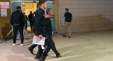 İnegöl'de baltalı saldırganı polis etkisiz hale getirdi