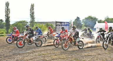 İznik'te Enduro kupaları sahiplerini buldu