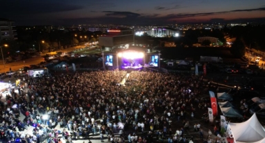 Nilüfer'de Karadeniz Festivali coşkusu