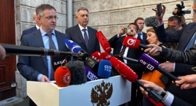 Rus heyeti İstanbul'a geldi