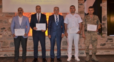 Sigarayı bırakana sertifika verildi
