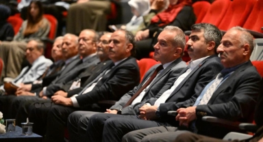 Yıldırım Belediyesi'nden Nurettin Topçu'ya vefa