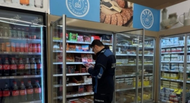 Zabıta ekiplerinin, fahiş fiyat ve etiket denetimleri sürüyor