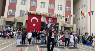 30 Ağustos Zafer Mahalleliler okul istiyor