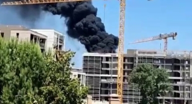 8 katlı binada çıkan yangın korkuttu