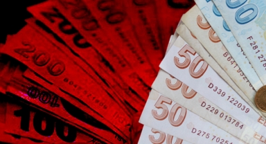 AK Parti’den emekli aylıkları ile ilgili açıklama