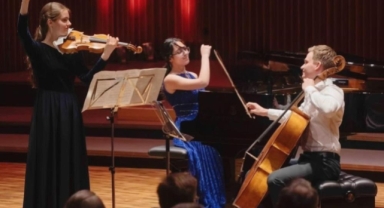 Bursalı Arya Su'dan uluslararası müzik başarısı
