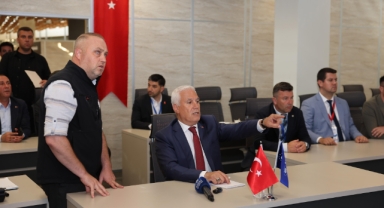 Büyükşehir’den Orhaneli’deki yangına anında müdahale