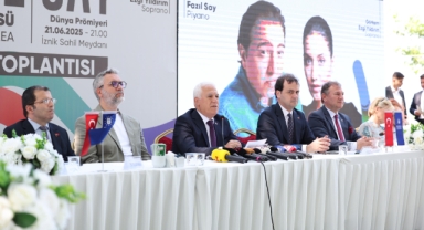 Fazıl Say’dan İznik’e özel beste
