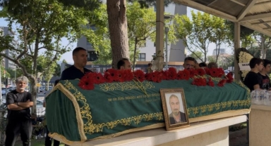 Karne günü fenalaşan öğretmen hayatını kaybetti