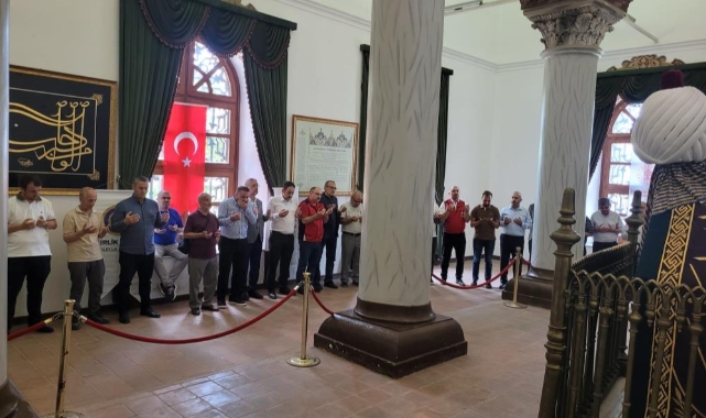 Şehit padişah Bursa’daki kabri başında anıldı