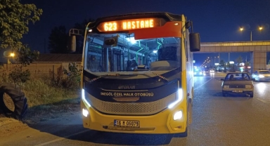 Üst geçidi kullanmayan kadın canından oluyordu