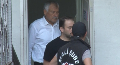 Adana Büyükşehir Belediye Başkanı Zeydan Karalar tutuklandı