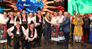 Altın Karagöz Halk Dansları birincisi Bulgaristan oldu